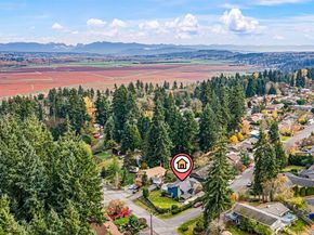 8421 Cascadia Avenue, Everett WA 98208