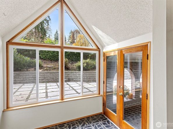 8421 Cascadia Avenue, Everett WA 98208