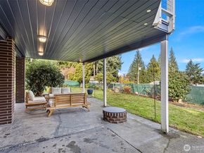 8421 Cascadia Avenue, Everett WA 98208