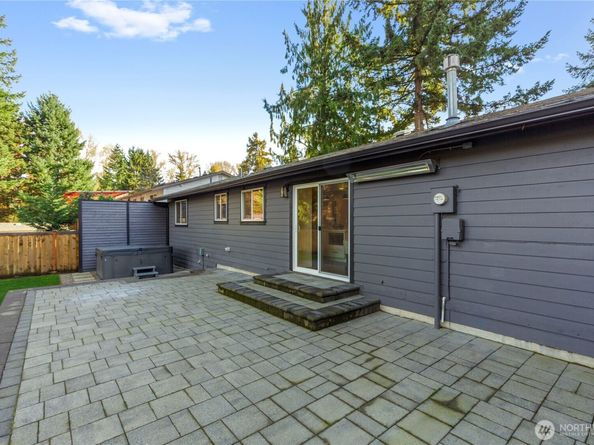 9704 NE 124th Street, Kirkland WA 98034