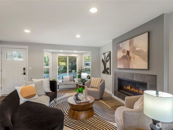 9704 NE 124th Street, Kirkland WA 98034