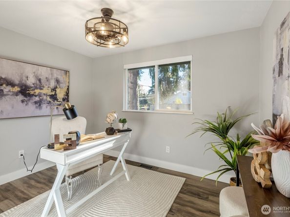 9704 NE 124th Street, Kirkland WA 98034