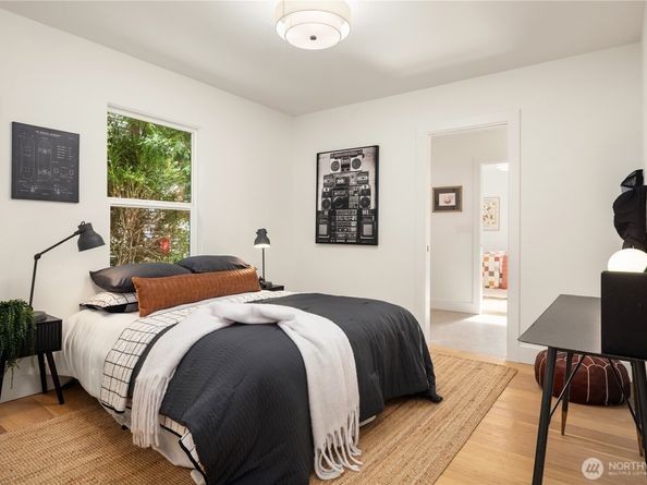 4706 SW Othello Street, Seattle WA 98136