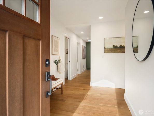 4706 SW Othello Street, Seattle WA 98136