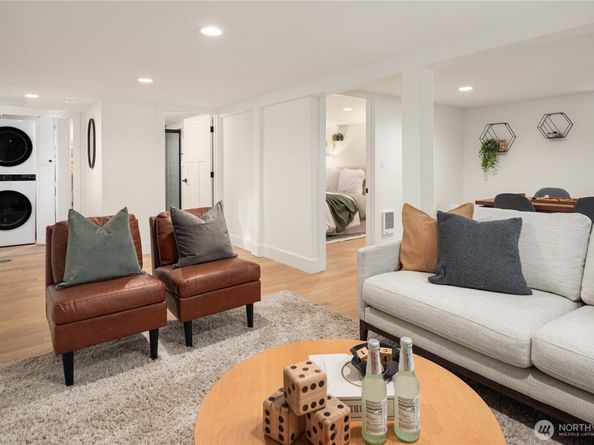 4706 SW Othello Street, Seattle WA 98136