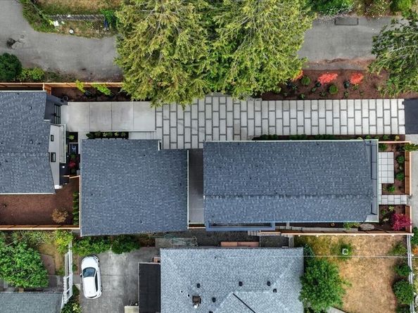 13047 39th Avenue NE B, Seattle WA 98125