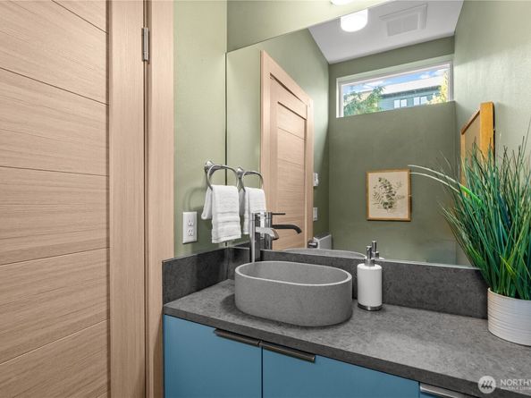 1132 31st Avenue S, Seattle WA 98144