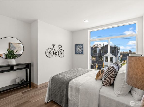 1132 31st Avenue S, Seattle WA 98144