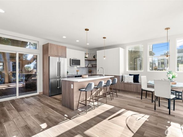 1132 31st Avenue S, Seattle WA 98144