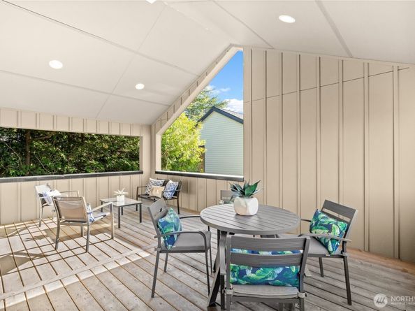 1132 31st Avenue S, Seattle WA 98144