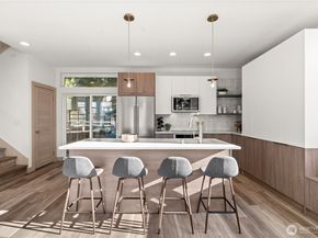 1132 31st Avenue S, Seattle WA 98144