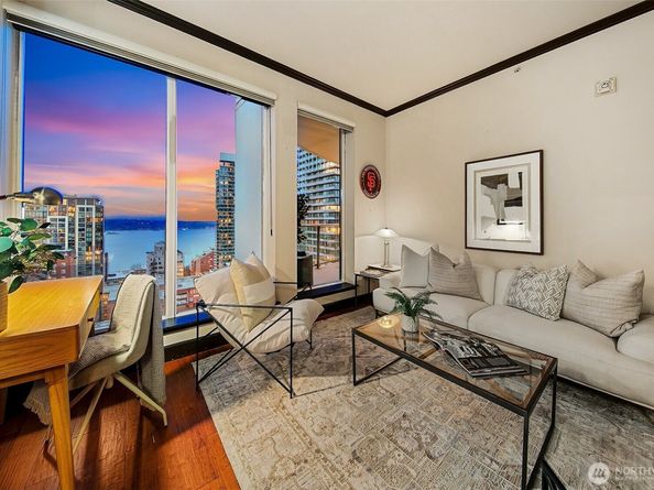 1920 4th Avenue 2303, Seattle WA 98101