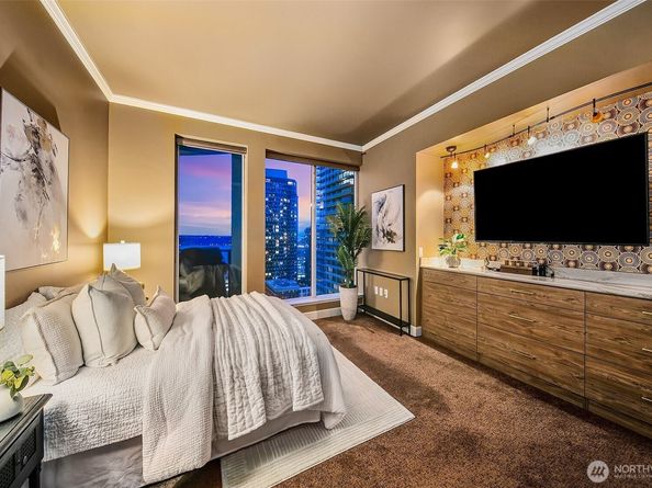 1920 4th Avenue 2303, Seattle WA 98101