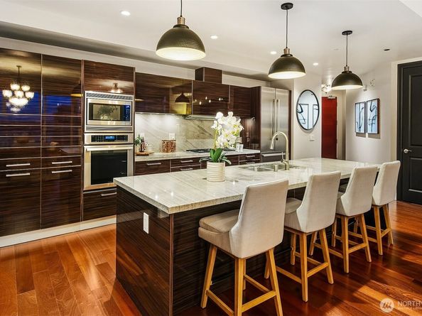 1920 4th Avenue 2303, Seattle WA 98101