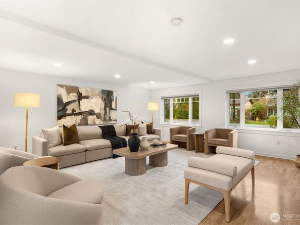 14021 27th Avenue NE, Seattle WA 98125