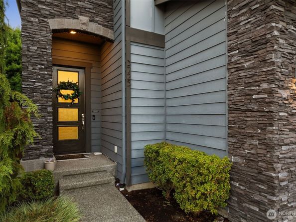 3725 200th Place SE, Bothell WA 98012