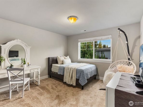 3725 200th Place SE, Bothell WA 98012