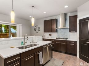 3725 200th Place SE, Bothell WA 98012