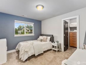 3725 200th Place SE, Bothell WA 98012