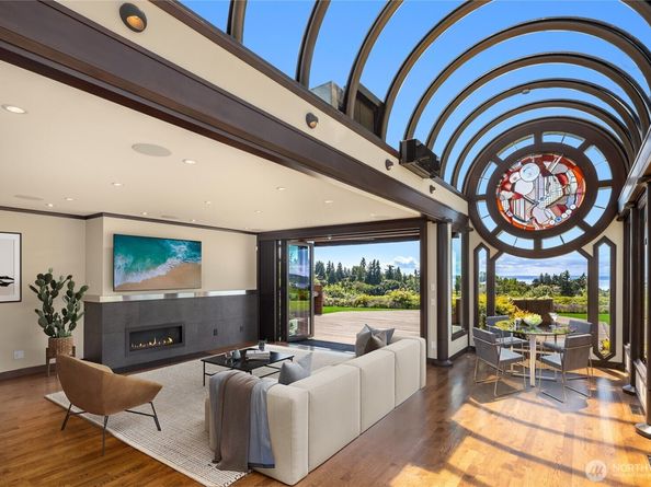 9716 58th Place W, Mukilteo WA 98275