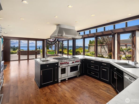 9716 58th Place W, Mukilteo WA 98275