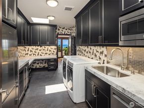 9716 58th Place W, Mukilteo WA 98275