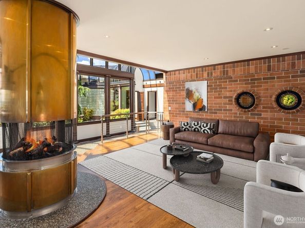 9716 58th Place W, Mukilteo WA 98275