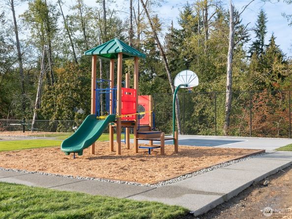 14424 Madison Way E1, Lynnwood WA 98087