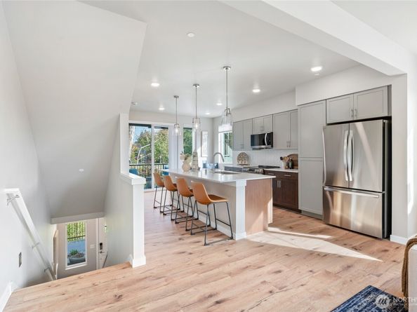 14424 Madison Way E1, Lynnwood WA 98087