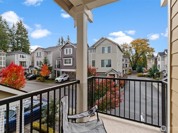 1109 146th Street SW 6, Lynnwood WA 98087