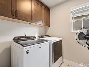 1109 146th Street SW 6, Lynnwood WA 98087