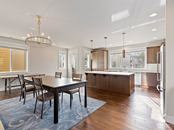 1109 146th Street SW 6, Lynnwood WA 98087