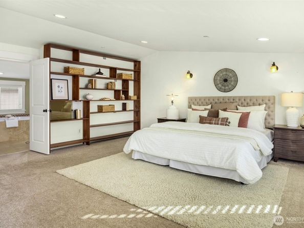 5233 Russell Avenue NW A, Seattle WA 98107