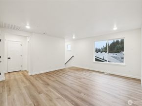 24327 13th Avenue SE CR19, Bothell WA 98021
