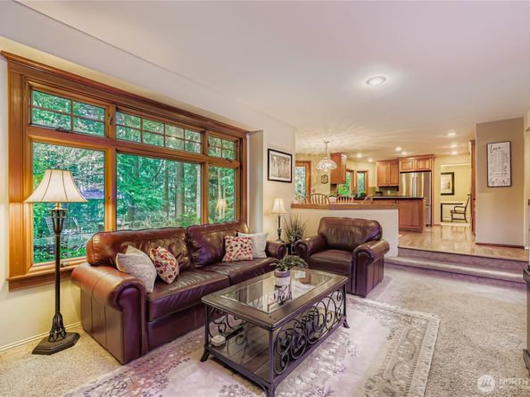 6216 151st Avenue SE, Bellevue WA 98006