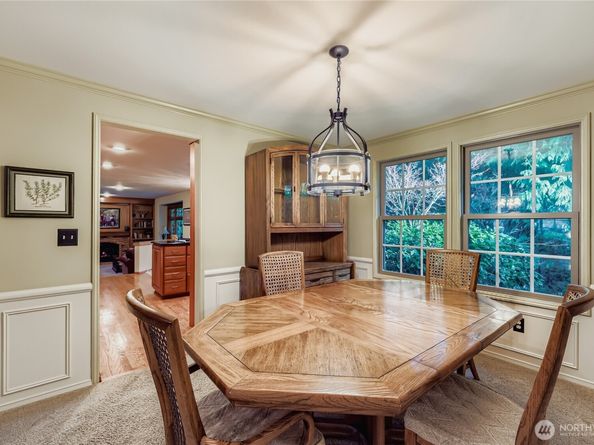 6216 151st Avenue SE, Bellevue WA 98006