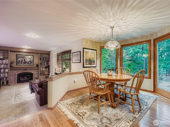 6216 151st Avenue SE, Bellevue WA 98006