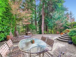 6216 151st Avenue SE, Bellevue WA 98006