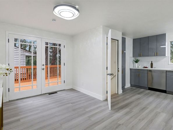 13909 4th Avenue NE, Seattle WA 98125