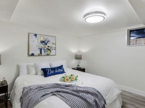 13909 4th Avenue NE, Seattle WA 98125