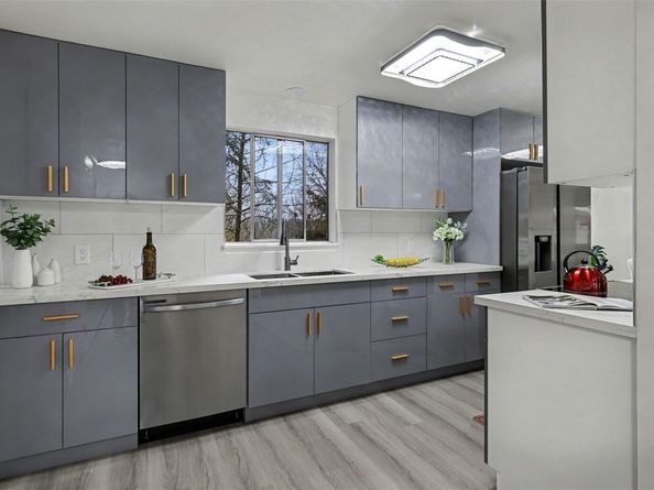 13909 4th Avenue NE, Seattle WA 98125