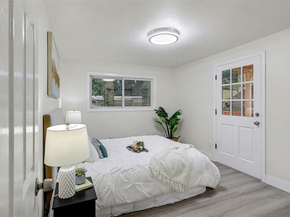 13909 4th Avenue NE, Seattle WA 98125