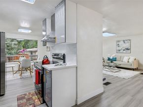 13909 4th Avenue NE, Seattle WA 98125