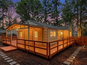 13909 4th Avenue NE, Seattle WA 98125