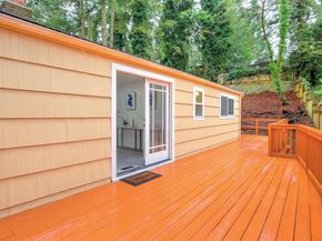 13909 4th Avenue NE, Seattle WA 98125