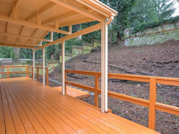 13909 4th Avenue NE, Seattle WA 98125