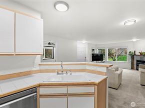 9210 Market Place K103, Lake Stevens WA 98258