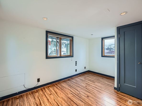 2040 Westlake Avenue N 26, Seattle WA 98109