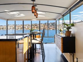 2040 Westlake Avenue N 26, Seattle WA 98109