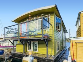 2040 Westlake Avenue N 26, Seattle WA 98109